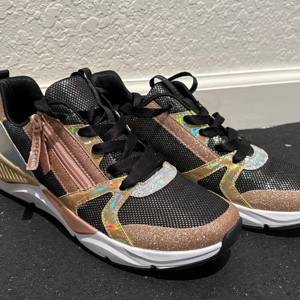 SKECHERS STREET SHINE STATUS 2.0 --SIZE 6‎ YOUTH-- WOMENS SIZE 8